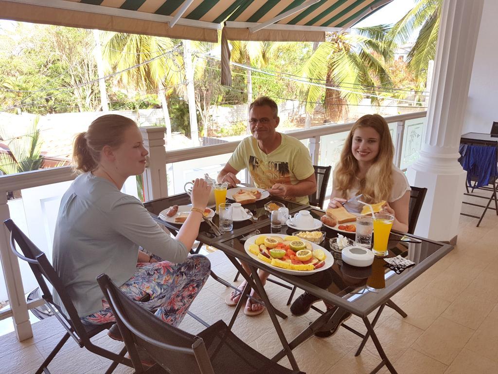 Hotel Romano Negombo Luaran gambar