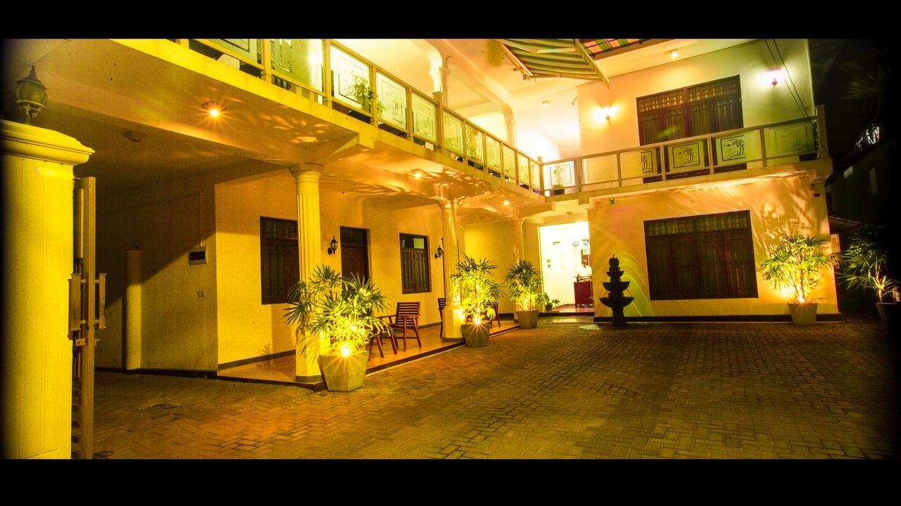 Hotel Romano Negombo Luaran gambar